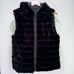 Be Boundless Reversible Thermo Lock Quilted ‎ Nylon Rain/Wind Proof Vest Size L
